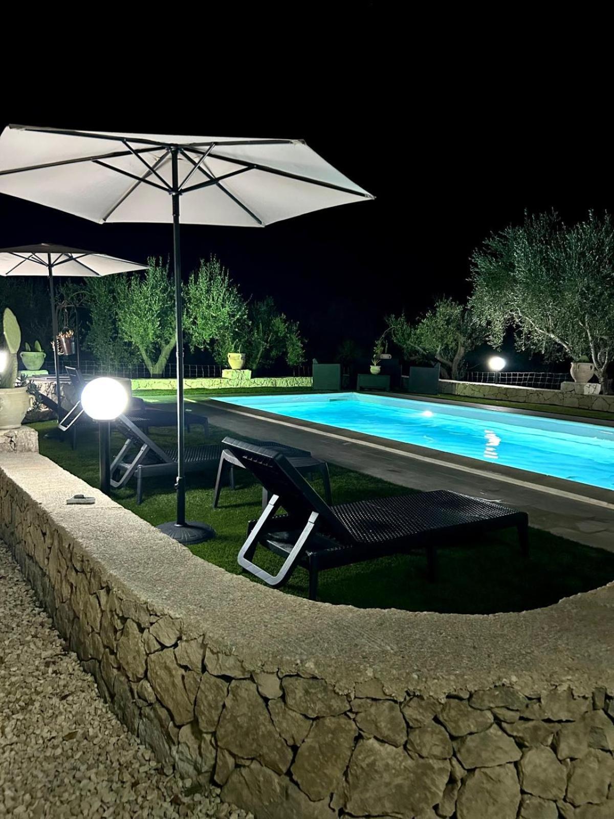 Villa Leonardo Canicattini Bagni エクステリア 写真